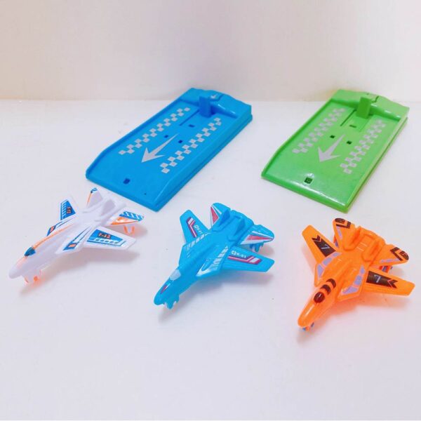 Cheap Price Toy Candy Shooting Plane Toy D